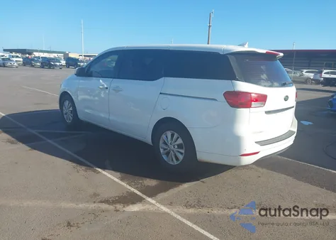 2015 Kia Sedona L z USA, uszkodzony, nr VIN KNDMA5C16F6032957